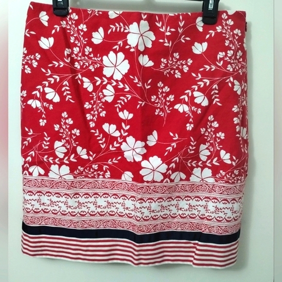 Ann Taylor Loft Floral Striped,Red White Black - Picture 9 of 13